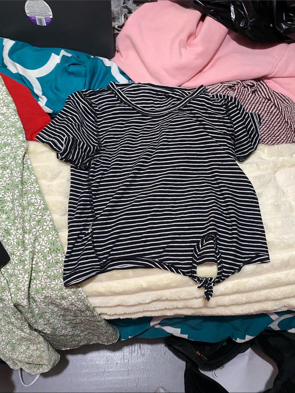 Striped Tie-Front Short Sleeve Top - Black & White
